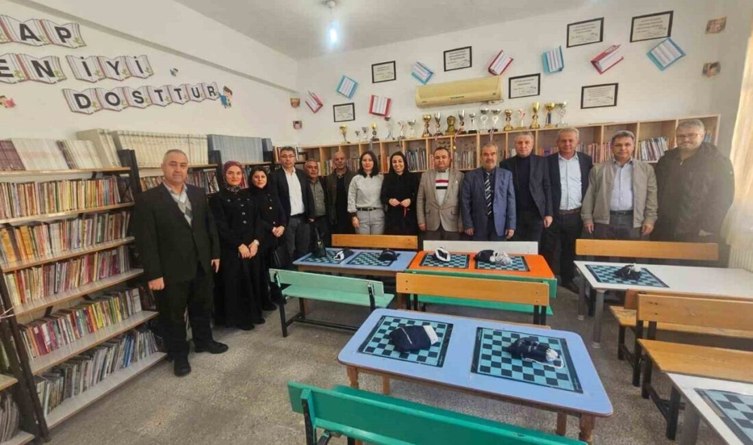 Manisa’da görev yapan Türkçe Öğretmeni Gönül Kovan Gürakan’ın başlattığı “Kitap