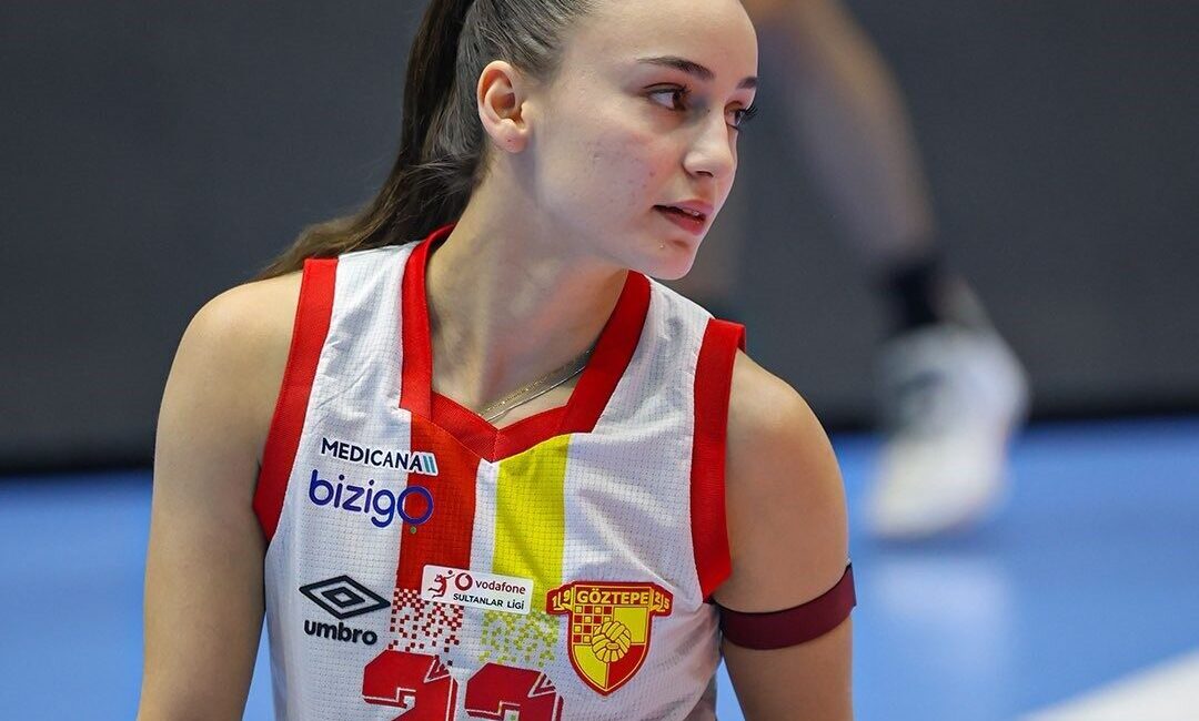 Göztepe Voleybol, 21 yaşındaki libero Berre İnce ile yollarını ayırdığını