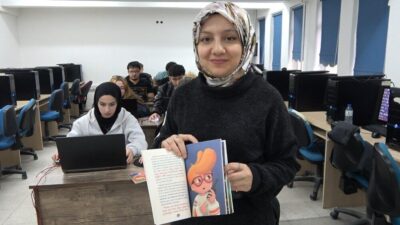 Yozgat’ta yaşayan ve hayatını 3 yıldır akademisyen olarak sürdüren Pınar