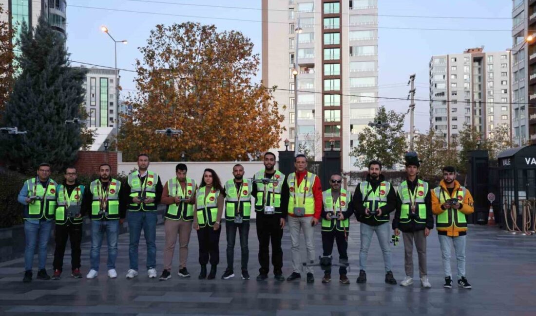İHAKUT Havacılık Spor Kulübünün Doğu ve Güneydoğu Anadolu Bölgesi sorumlusu,