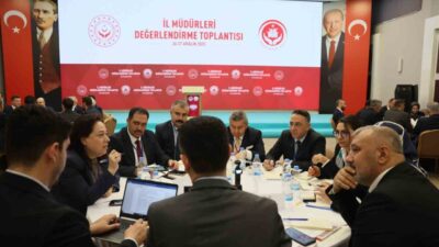 Eskişehir Aile ve Sosyal Hizmetler Müdürü Orhan Bayrak, Aile ve