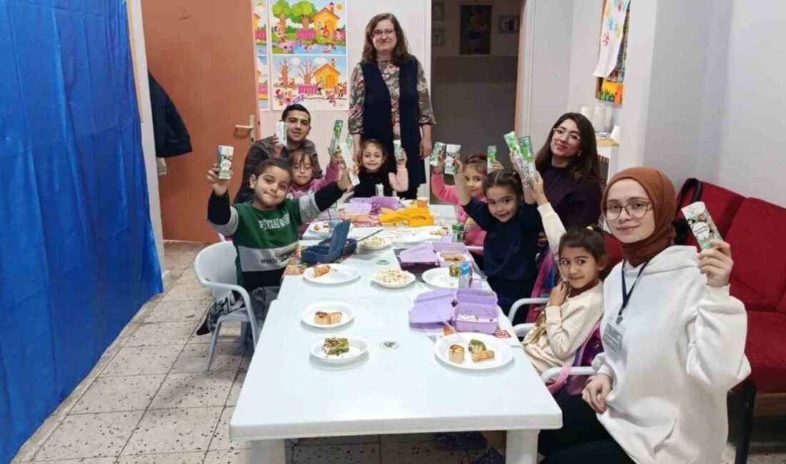 KIRŞEHİR (İHA) – Kırşehir’de ilkokul öğrencilerine yönelik diş sağlığı farkındalık