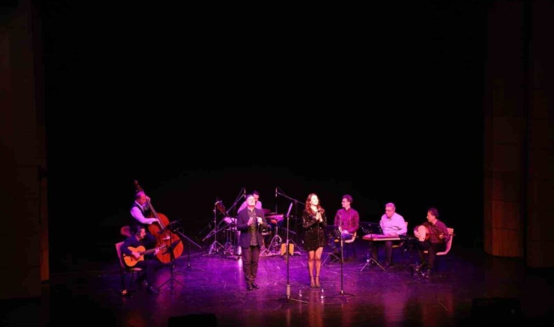 Samsun Büyükşehir Belediyesi (SBB) tarafından düzenlenen İncesaz konseri, vatandaşlar tarafından