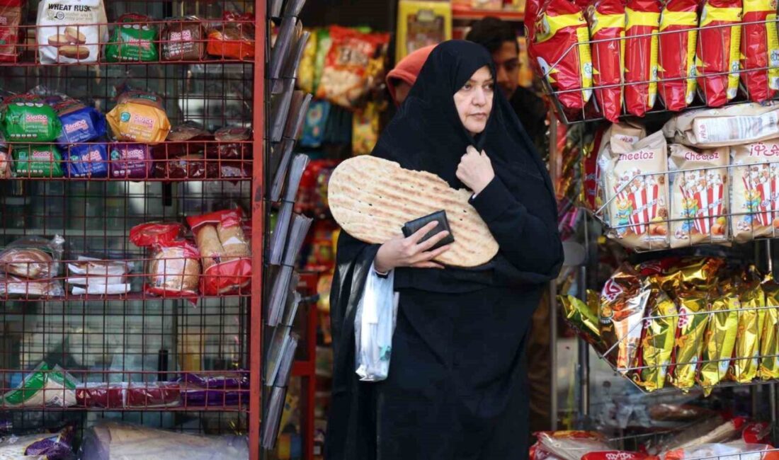 İran Cumhurbaşkanı Mesud Pezeşkiyan, başkent Tahran’da hayat pahalılığına karşı düzenlenen