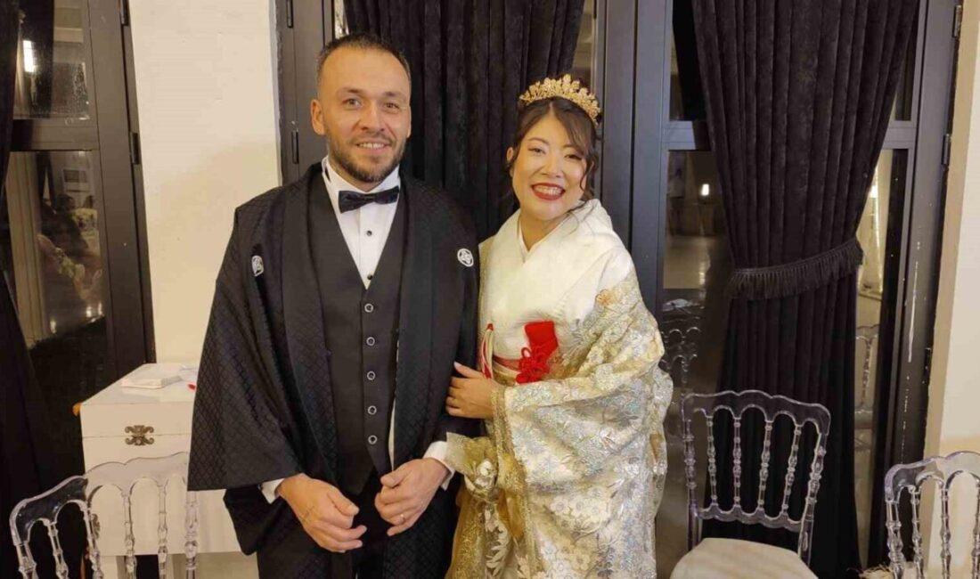 Denizli’de ressam Gürcan Ekici’nin oğlu Erkin Ekici, Japon matematik öğretmeni