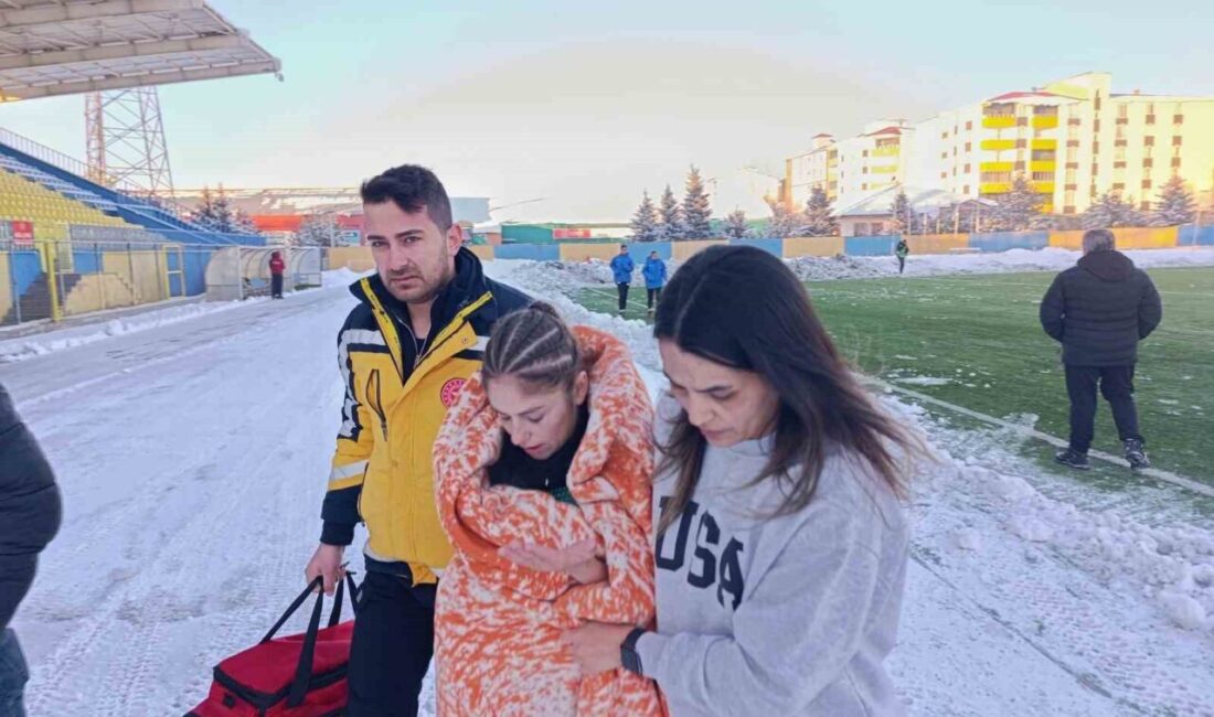 TFF Kadınlar 2. Ligi’nde mücadele eden Ağrı Kadın Futbol Takımı,