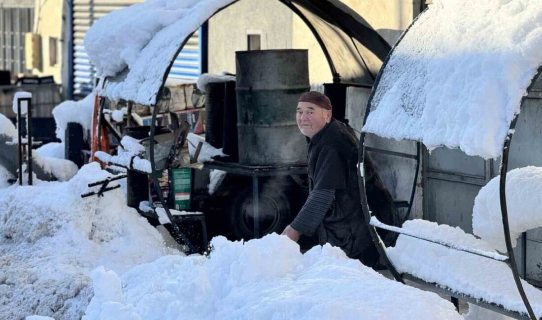 Karabük’ün Safranbolu ilçesinde 3 gün süren kar yağışının ardından sanayi