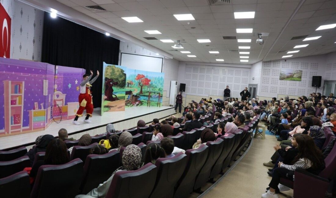 Kartepe Belediyesi kültür sanat etkinlikleri kapsamında, “Küçük Cesaretler Kulübü” adlı