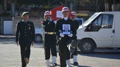 Antalya’da vefat eden Kıbrıs Gazisi Emekli Deniz Astsubay Kıdemli Başçavuş