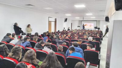 Köşk İlçe Tarım ve Orman Müdürlüğü tarafından öğrencilere yönelik verilen