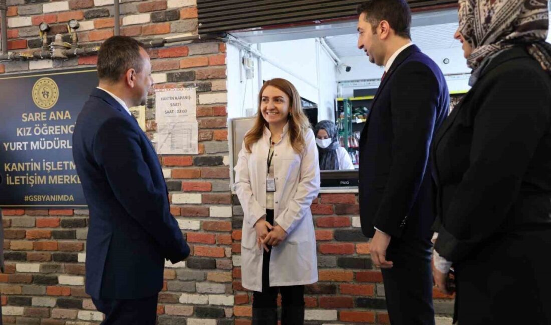 Yurtları ikinci bir üniversite olarak gördüklerini dile getiren Kredi Yurtlar