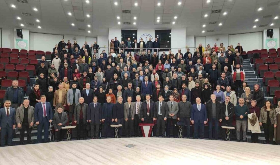 Kütahya İl Millî Eğitim Müdürlüğü koordinesinde yürütülen “Kütahya Veli Buluşmaları”