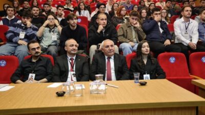 Kütahya Dumlupınar Üniversitesi (DPÜ) Uzay ve Havacılık Topluluğu tarafından düzenlenen