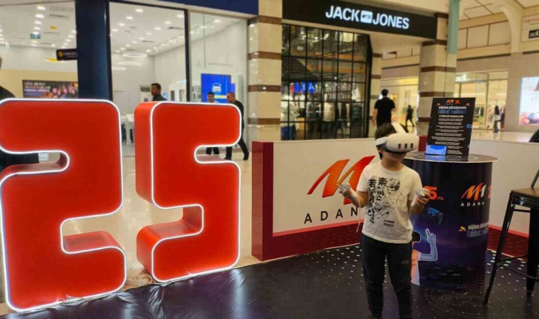 M1 Adana Alışveriş Merkezi 25’inci yılını ve yeni yılı Adanalılar