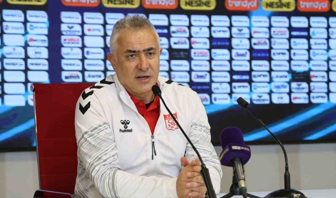 Özbelsan Sivasspor Teknik Direktörü Mehmet Altıparmak, tek hedeflerinin kırmızı-beyazlı ekibi