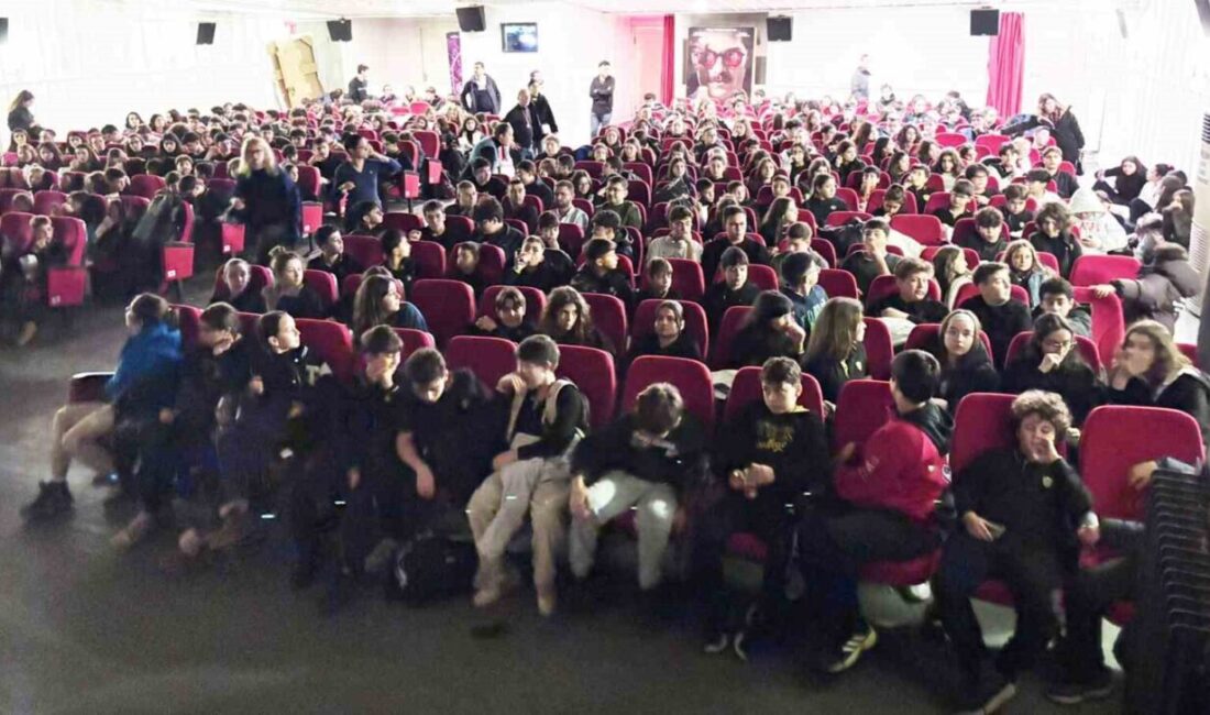 Muğlalı yönetmen ve senarist Yüksel Aksu’nun yeni filmi ‘Bak Postacı