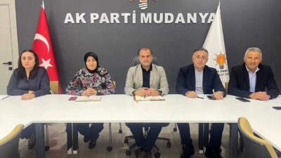 AK Parti Mudanya İlçe Başkanı Arif Bayrak, Mudanya Belediyesi’nin bazı