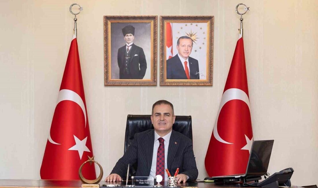 Muğla Valisi Dr. İdris Akbıyık yeni yıl öncesi yayımladığı mesajında,