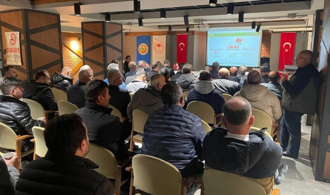 Düzce’de orman yangınlarıyla mücadele yöntemleri eğitimi yapıldı. Düzce Valiliği İdare