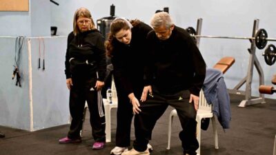 Antalya Muratpaşa Belediyesi, parkinson hastalığının ilk evresindeki bireylerin yaşam kalitesini