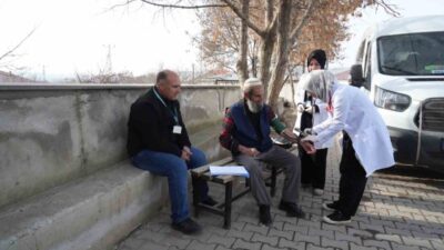 Muş İl Sağlık Müdürlüğüne bağlı ekipler, sağlık ocağı bulunmayan kırsal