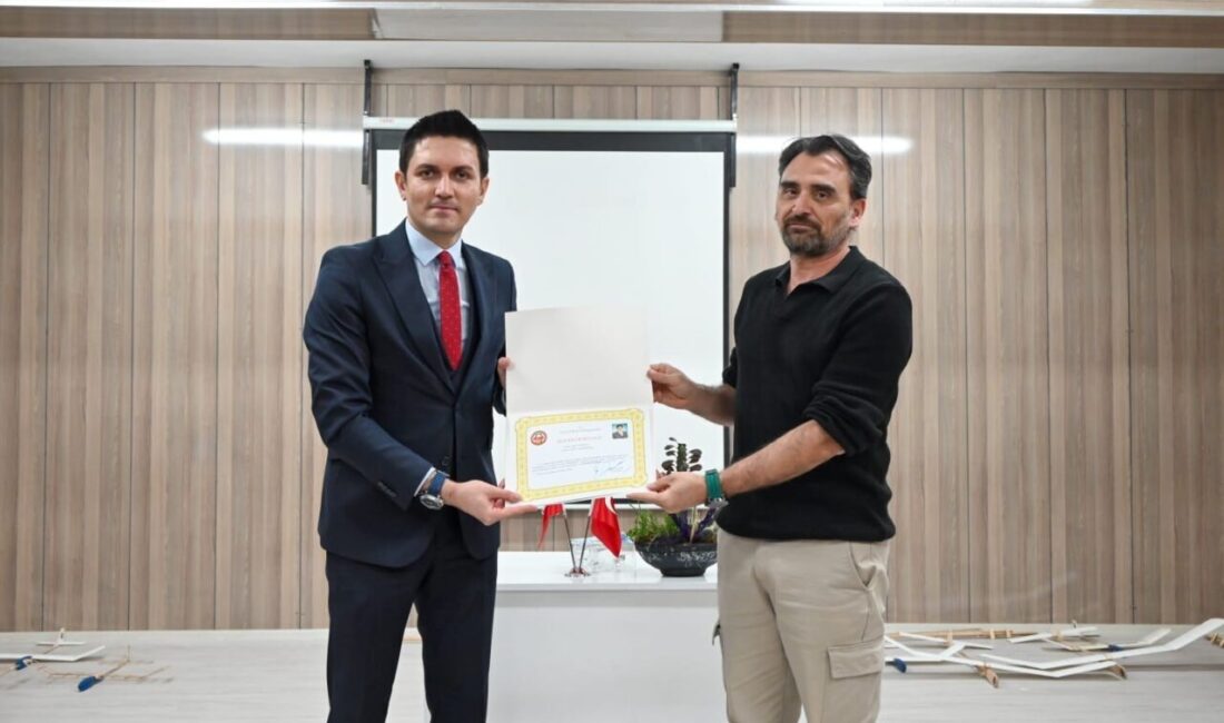 Mardin’in Nusaybin ilçesinde, Türk Hava Kurumu (THK) ile Nusaybin Kaymakamlığı