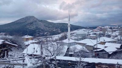 Bilecik’in Osmaneli ilçesinde havaların soğumasıyla birlikte yüksek kesimlerine yılın ilk
