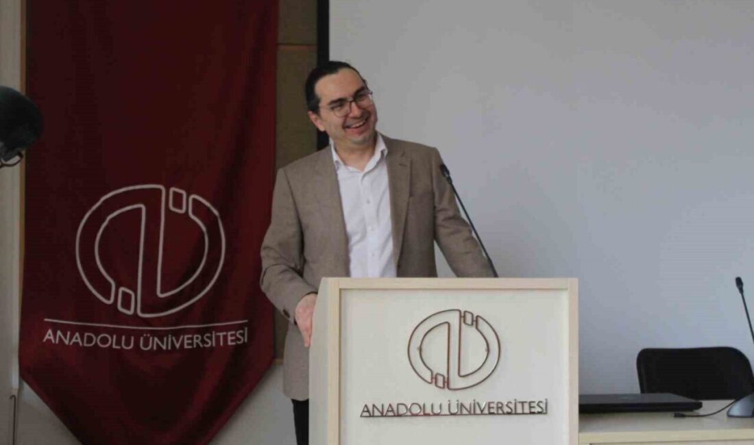 Anadolu Üniversitesi Edebiyat Fakültesi tarafından düzenlenen ’Otomatik Dikkatin Bilimsel Serüveni: