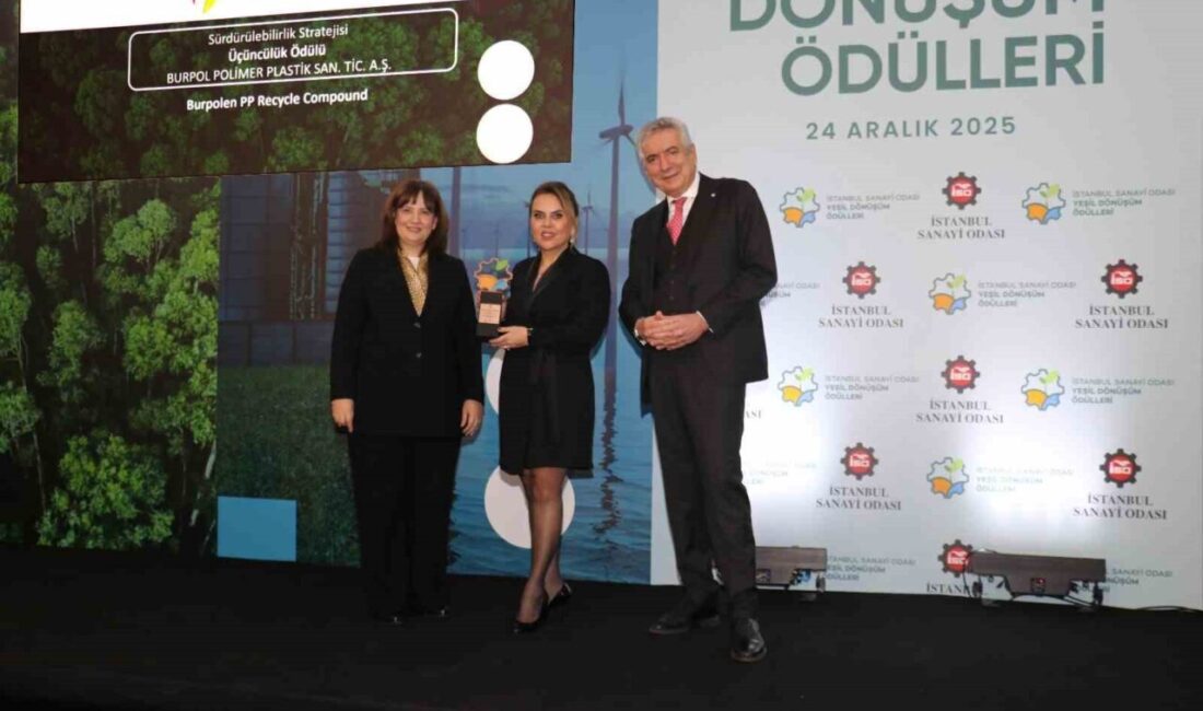 Bursa Kayapa Organize Sanayi Bölgesi’ndeki fabrikasında plastik atıkları yüksek teknoloji