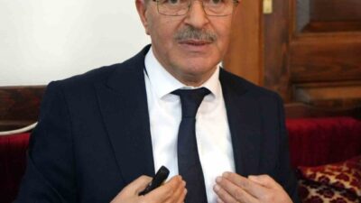 Ondokuz Mayıs Üniversitesi (OMÜ) İlahiyat Fakültesi Öğretim Üyesi Prof. Dr.