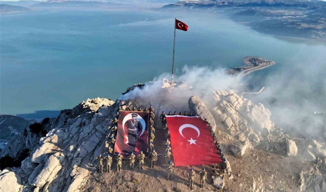 Şehit Piyade Uzman Çavuş Ömer Tunçbilek, şehadetinin yıl dönümünde memleketi