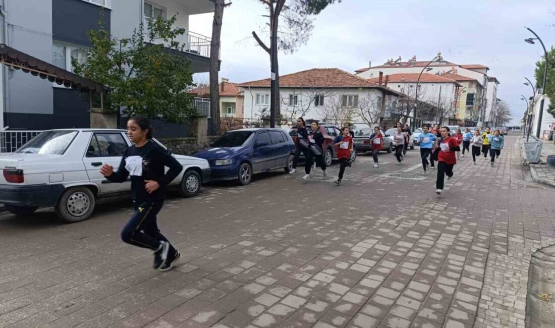 Manisa’nın Selendi ilçesinde İlçe Gençlik ve Spor Müdürlüğü tarafından düzenlenen