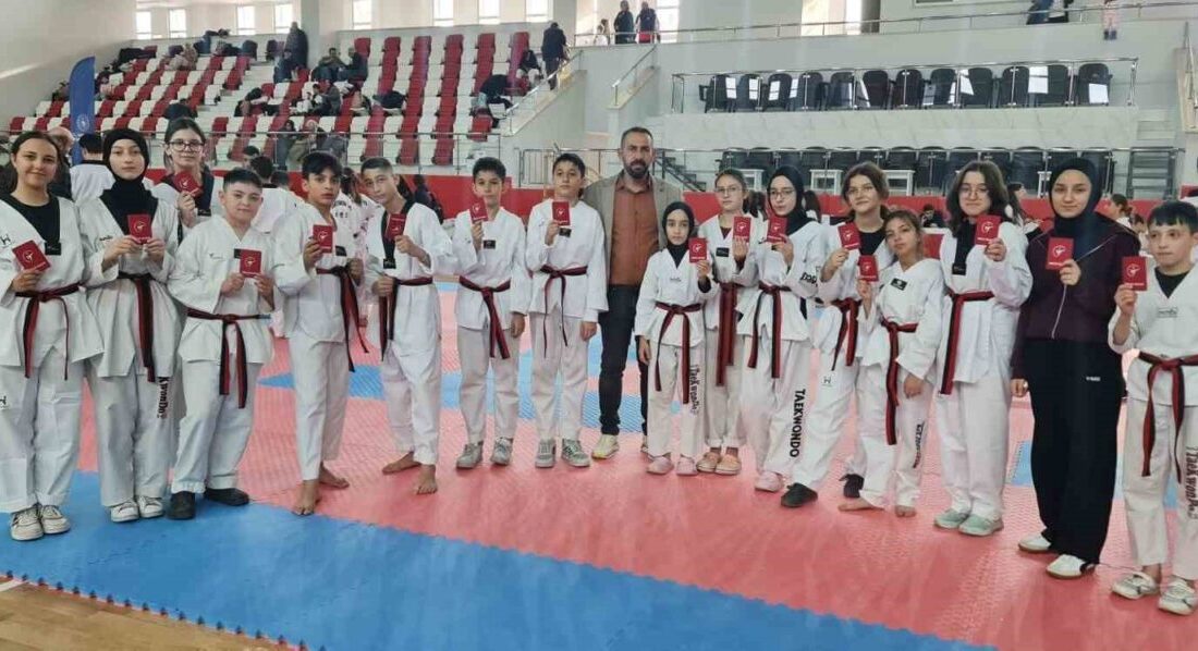 Türkiye Tekvando Federasyonu’nun 2025 yılı faaliyet programı çerçevesinde Kütahya’da düzenlenen