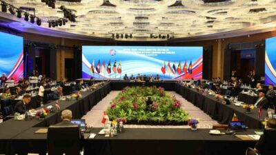 Tayland Dışişleri Bakanı Sihasak Phuangketkeow, Kamboçya ile ateşkes için şartlarının