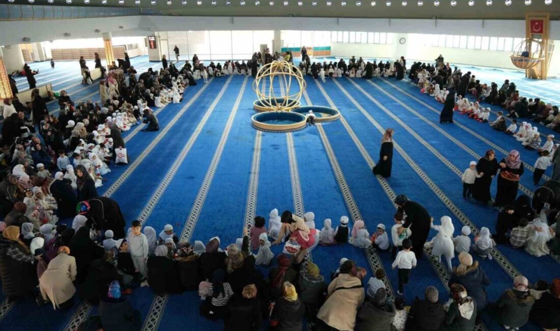 Erzincan’ın sembol ibadethanelerinden Terzibaba Camii, anlamlı bir şenliğe ev sahipliği