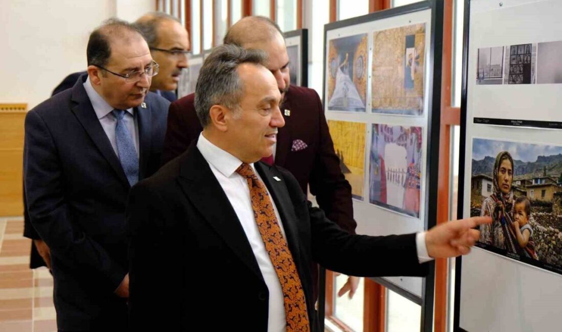 ’Kültürel Miras’ temasıyla düzenlenen 9. Aralıksız Uluslararası Davetli Fotoğraf Sergisi,