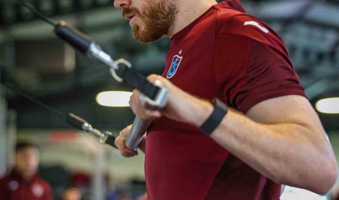 Trabzonspor, Turkcell Süper Kupa Yarı Finali’nde Galatasaray ile oynayacağı maçın