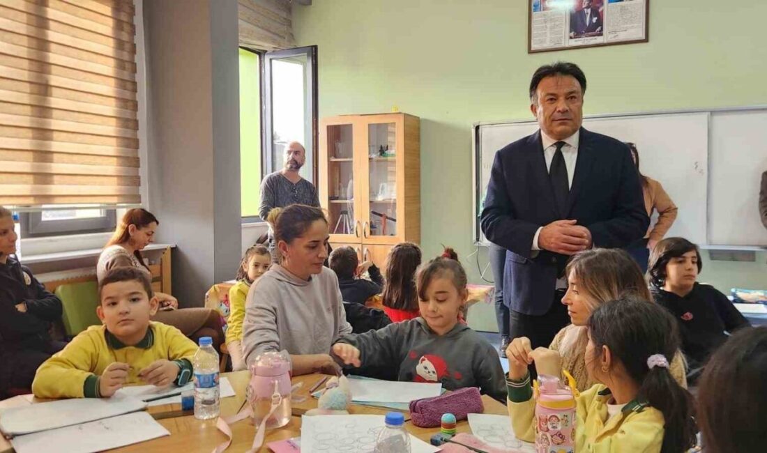 Tunceli Latif Büyükdağ İlkokulu’nda hayata geçirilen “Erenler Sanat Okulu Projesi”,