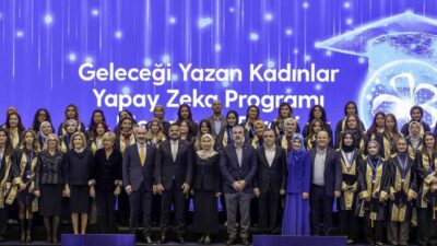 Turkcell’in “Geleceği Yazan Kadınlar Yapay Zekâ” programı tamamlandı. “Geleceği Yazanlar”