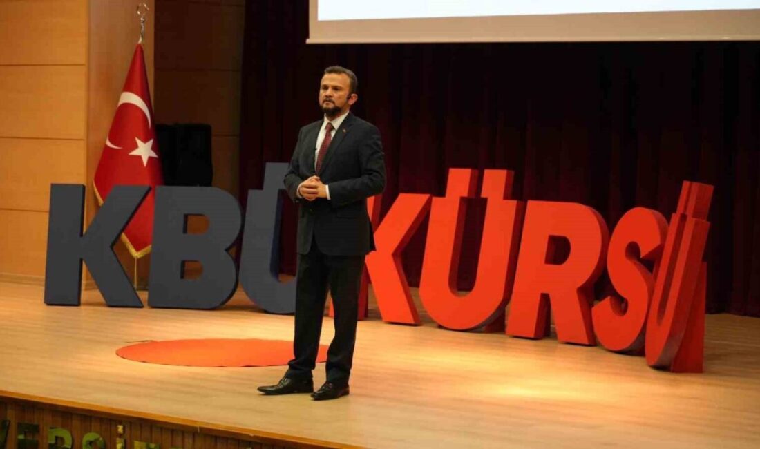 Karabük Üniversitesinin (KBÜ) bilimi toplumla buluşturan markası KBÜ Kürsü kapsamında