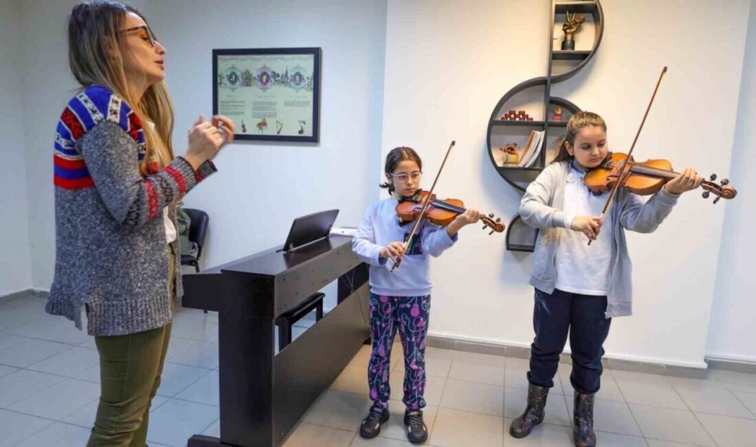 Ümraniye Belediyesi’nin kültür ve sanat alanındaki projelerinden biri olan Müzik