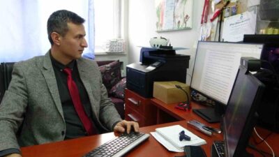 İnönü Üniversitesi Eğitim Fakültesi Öğretim Üyesi Prof. Dr. İsmail Şan,