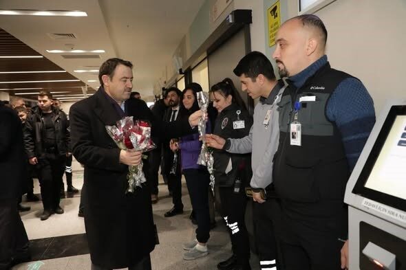 Kütahya Valisi Musa Işın, yılbaşı denetimleri kapsamında il genelinde görev