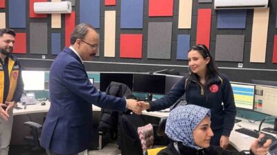 Siirt Valisi ve Belediye Başkan Vekili Dr. Kemal Kızılkaya, yılbaşı