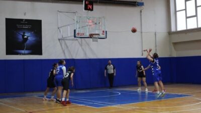 Bilecik’te Okul Spor Faaliyetleri kapsamında düzenlenen Yıldız Kız Basketbol Müsabakaları