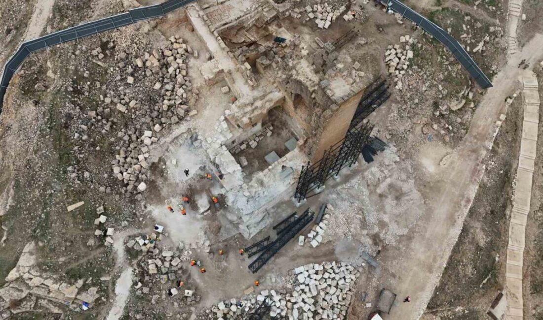 Diyarbakır’da bulunan Roma İmparatorluğu’nun doğudaki son garnizonu Zerzevan Kalesi’nde güney