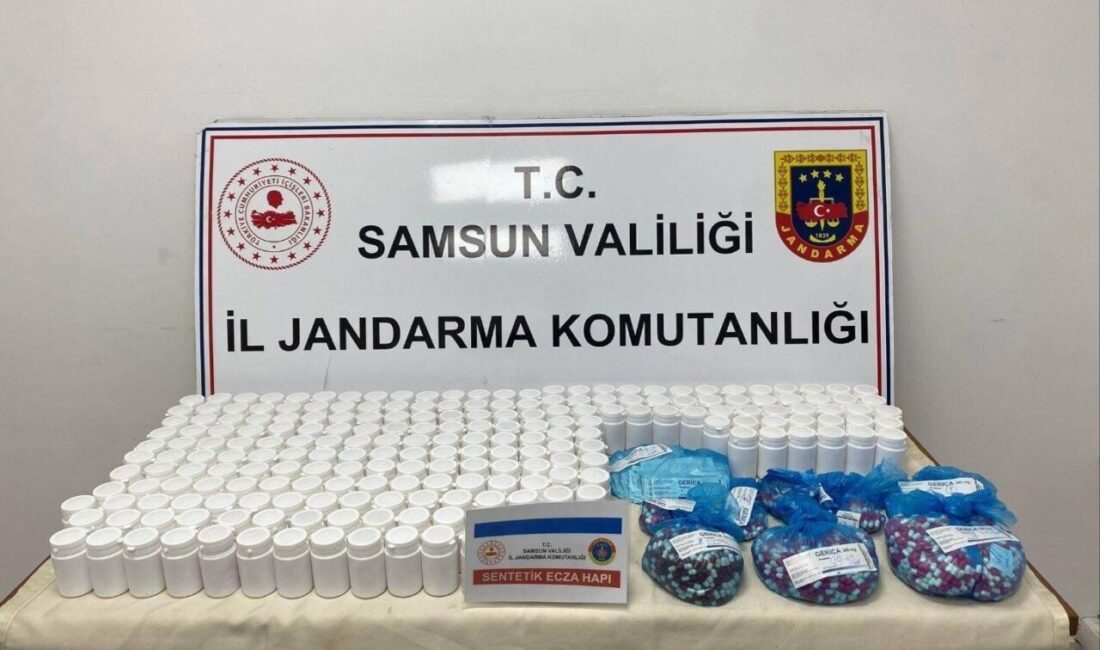 Samsun’un Atakum ilçesinde jandarma ekiplerince düzenlenen uyuşturucu operasyonunda 17 yaşındaki