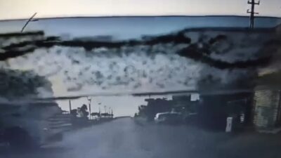 Hatay’ın Arsuz ilçesinde 18 kişinin yaralandığı 5 araçlı zincirleme kaza,