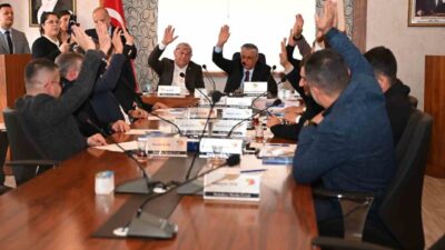 Kemer Belediyesi ocak ayı meclis toplantısı Kemer Belediye Başkanı Necati