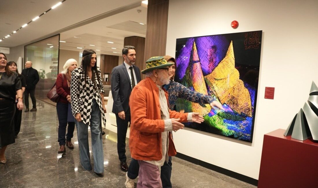 Farklı disiplinlerdeki üretimiyle tanınan mimar, heykeltıraş ve tasarımcı Yılmaz Zenger’in